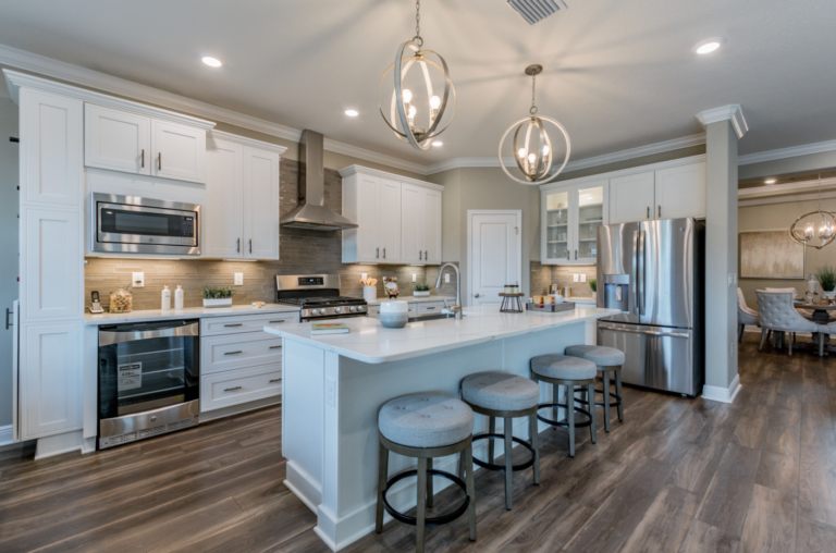 712 Estates Boulevard - Kitchen
